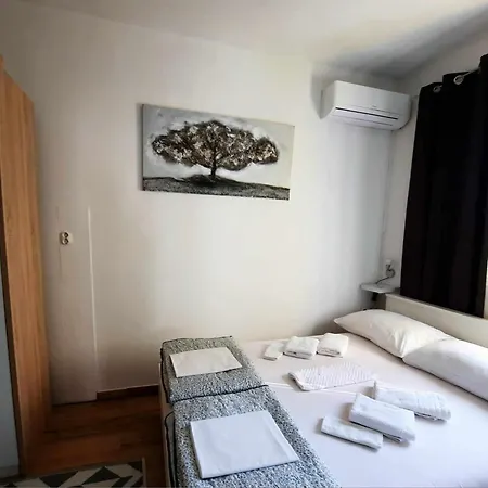 Rustica Apartment