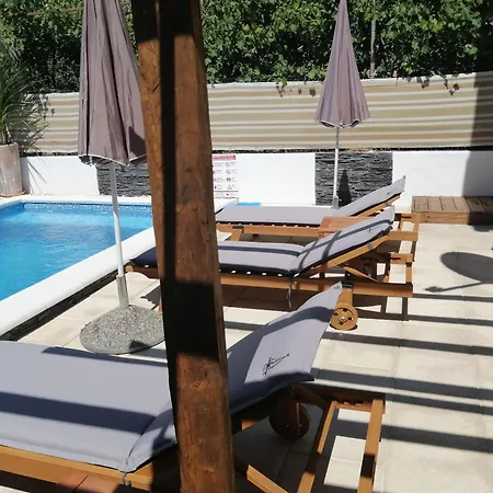 Rustica With Exclusive Use Of The Pool Zadar